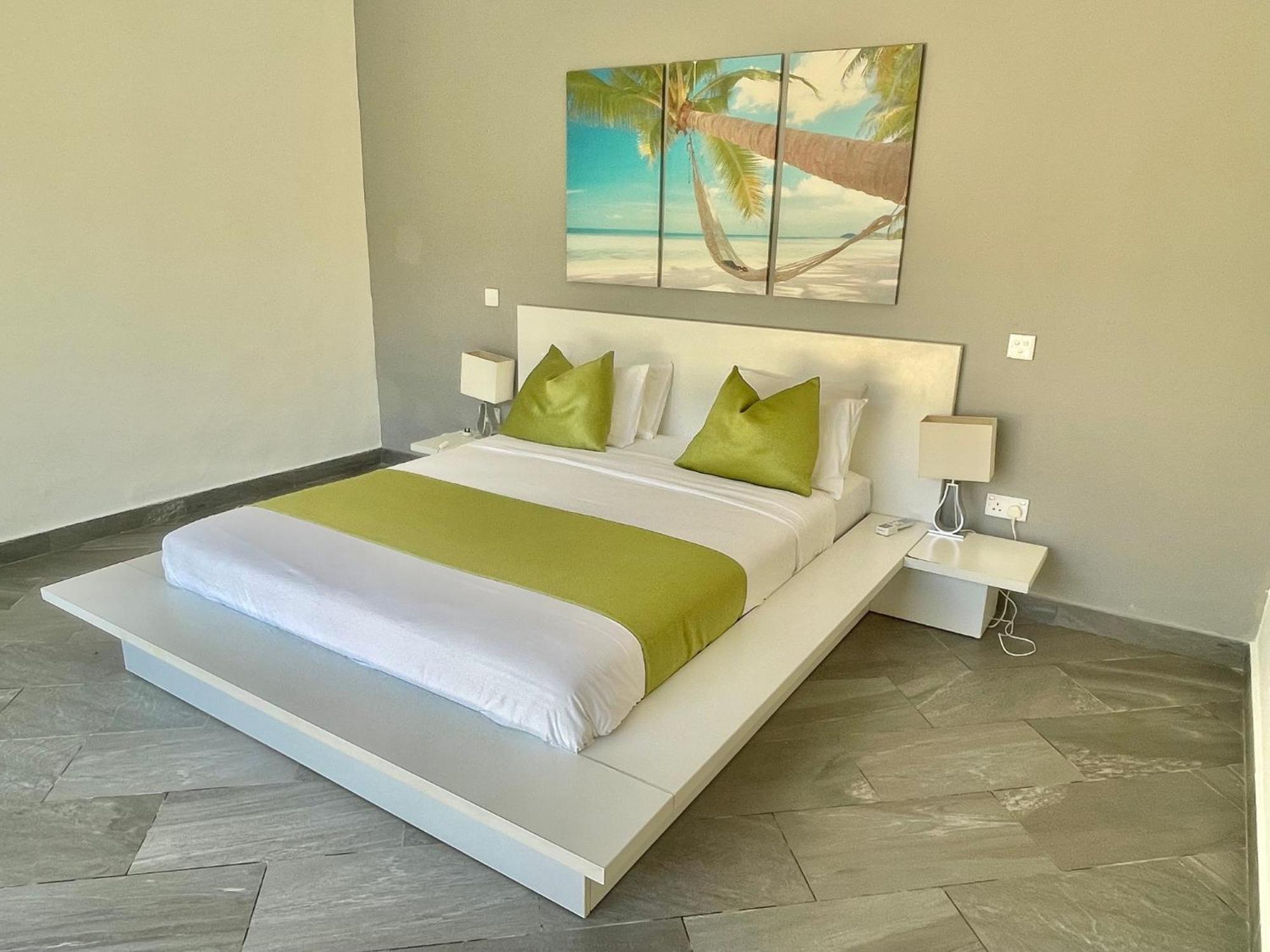Amber Villas Diani Диани-Бич Экстерьер фото